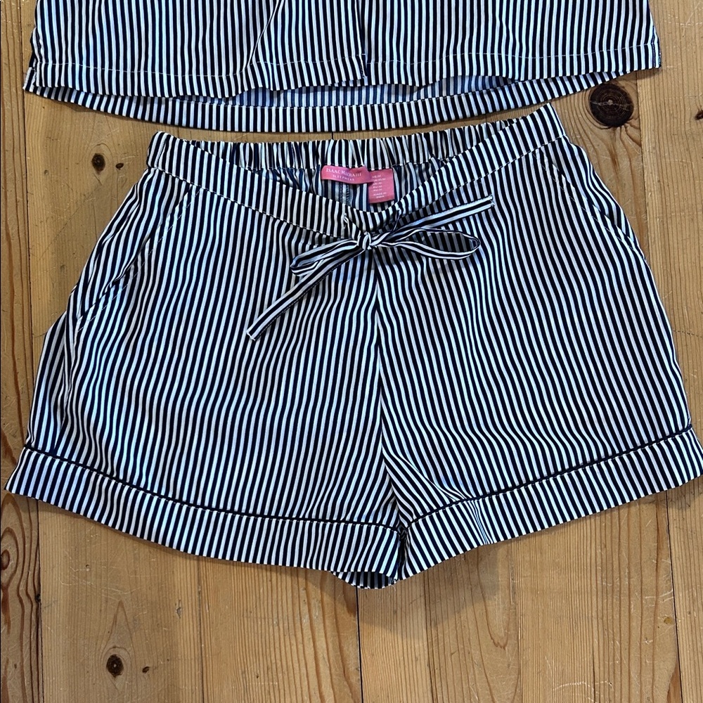 Isaac Mizrahi Navy and White Striped Sleepwear shorts set - Picture 5 of 7